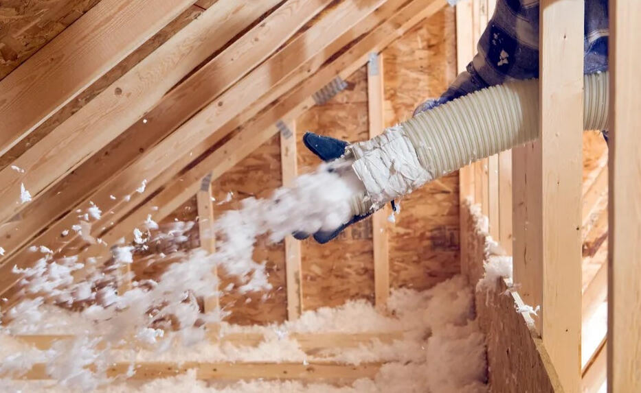 Blown insulation